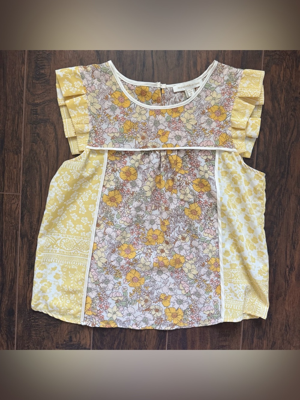 Monteau Los Angeles Medium Yellow Floral Blouse